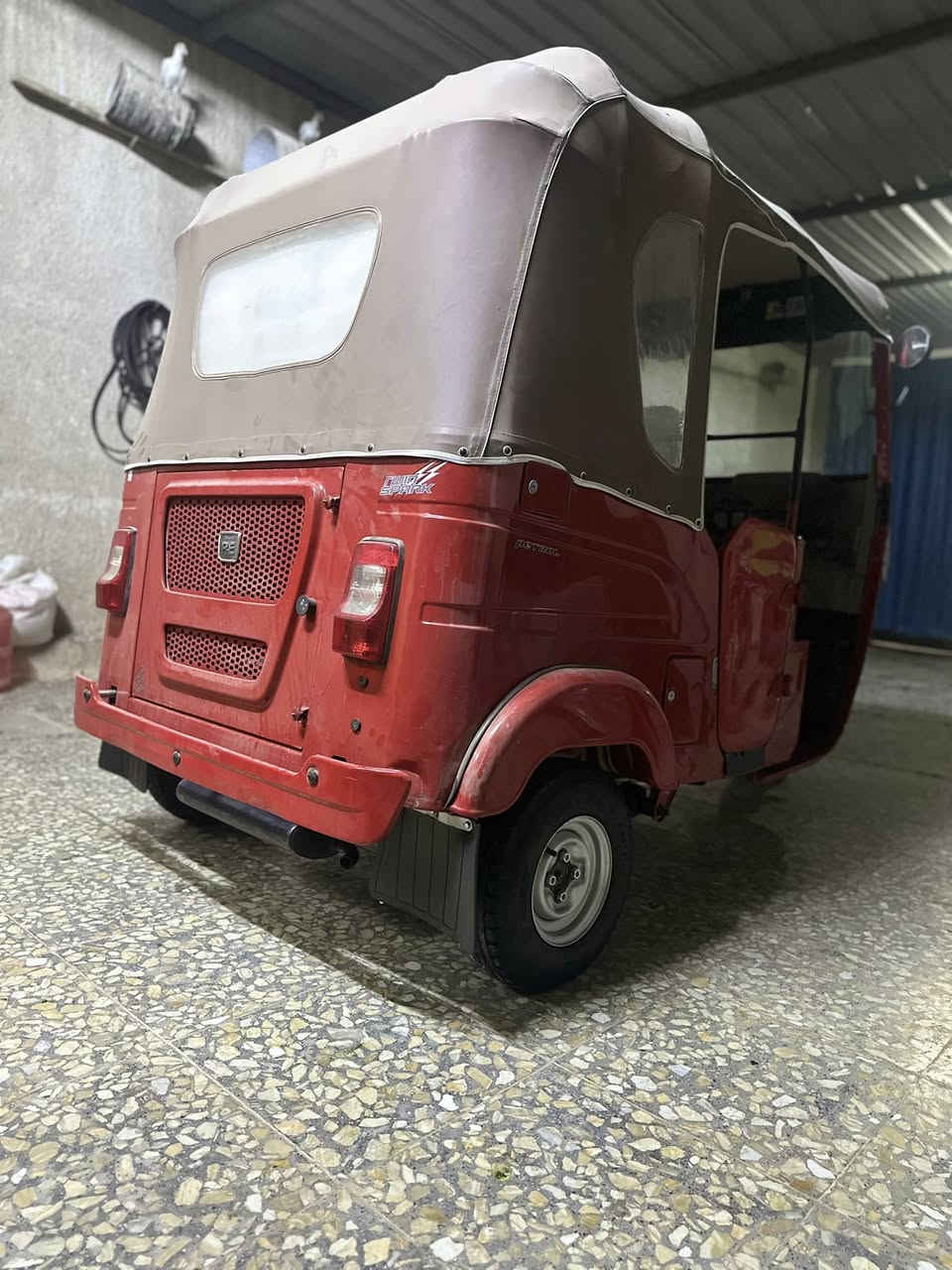 تكتك موديل 22رقم وسنويه إنكليزي تحويل ثاني يوم مكاني بغداد ام الكبر وغزلان ***********
