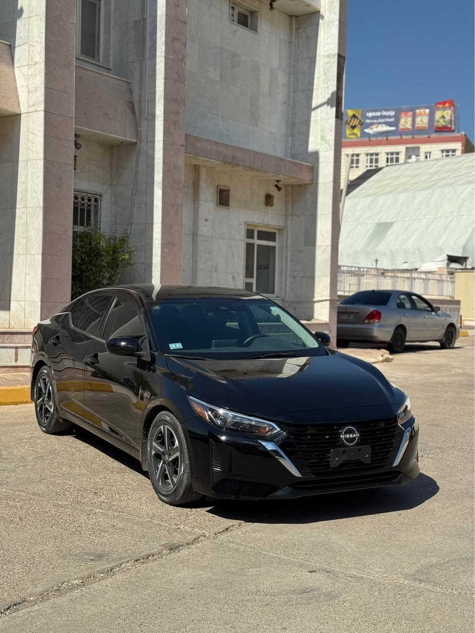 Nissan Sentra SV 2024  نيسان سنترا اس في

حادثها طخة بسيطة بدون دواخل 👌
رقم شاصي بالصور، شوف الحادث قبل الاتصال

بابين و جملغ صبغ بدون دواخل
٨ الف ميل ماشية حساب زيروو
جاهزة بدون مصرف 💯
كير محرك كهربائيات كلها شرط 👌

مواصفات SV المعروفة

سعر 🔥 125 ورقة و مجال بسيط
مكان عقرة "ئاكرئ"
واتس اب و كورك *********** اكر, نينوى
