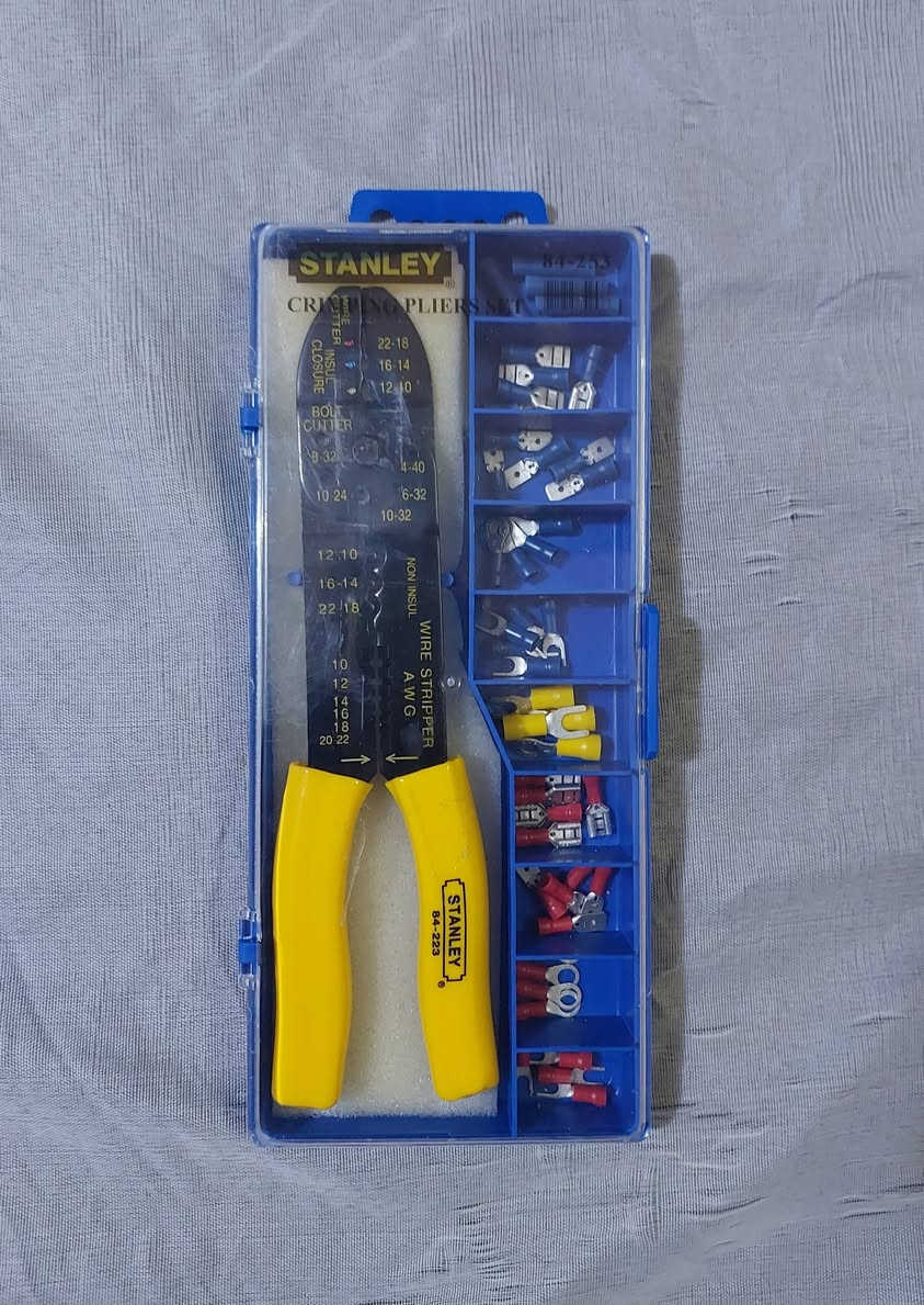 للبيع كابسة وقاشطة ماركة نيبكيس صناعة ألمانية سعر القطعة ب 25 . وكابسة وقاشطة ماركة ستانلي صناعة تايوان السعر ب 18 توصيل موجود


**إذا كنت صاحب هذا الإعلان وتريد حذفه لأي سبب، رجاءا أرسل رسالة إلى الدعم الفني**