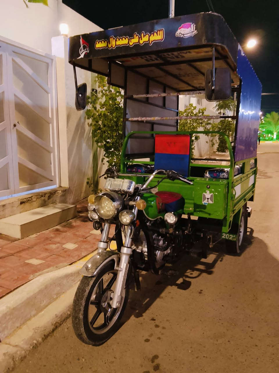 السلام عليكم ستوتة للبيع22 مرقمة اصولي كفالة عامة السعر2750 او بيها مجال للشراي مستعجل على بيعها العنوان الأمن الداخلي مجمع الديار الطيبة السكني الاتصال على هاي الارقام ***********/***********
