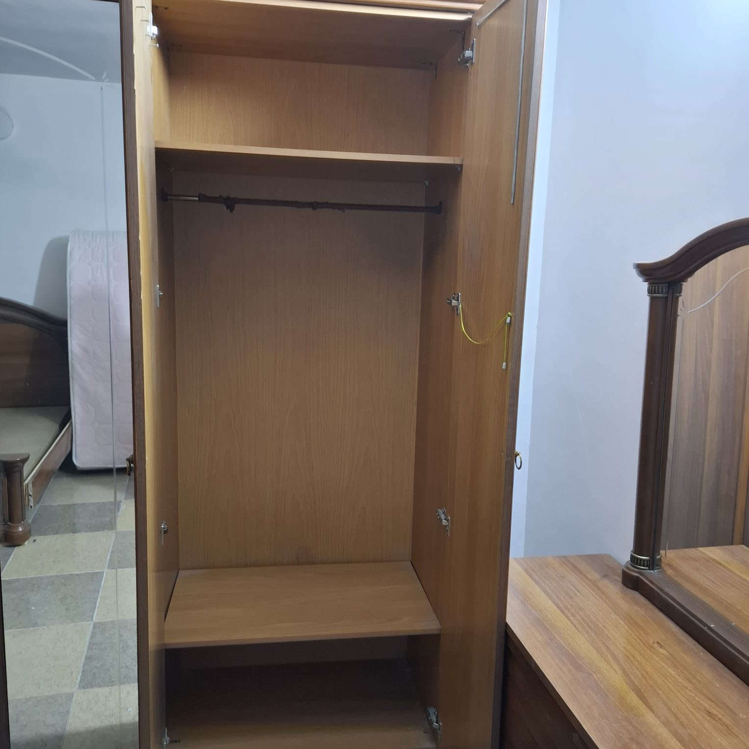 للبيع السعر ٦٠٠ ألف


**إذا كنت صاحب هذا الإعلان وتريد حذفه لأي سبب، رجاءا أرسل رسالة إلى الدعم الفني**