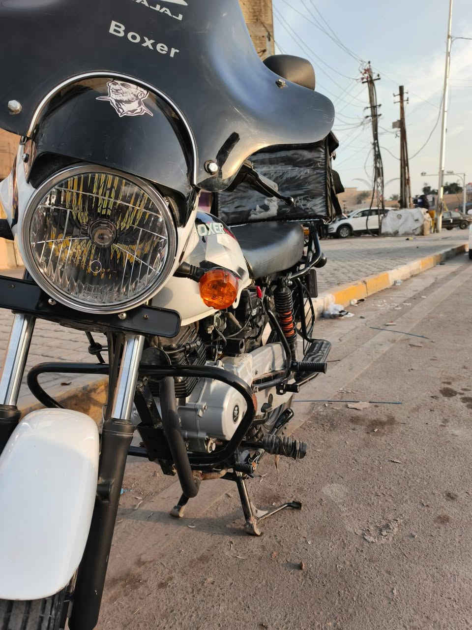 دراجه للبيع مرقمه وبيها اجازه ونظيفه


**إذا كنت صاحب هذا الإعلان وتريد حذفه لأي سبب، رجاءا أرسل رسالة إلى الدعم الفني**