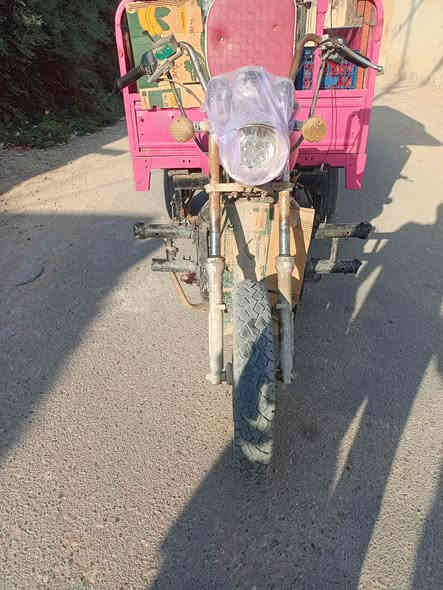 ستوته للبيع ادوات مكان ابو الخصيب السعر 550 وبيهه مجال قليل
***********
