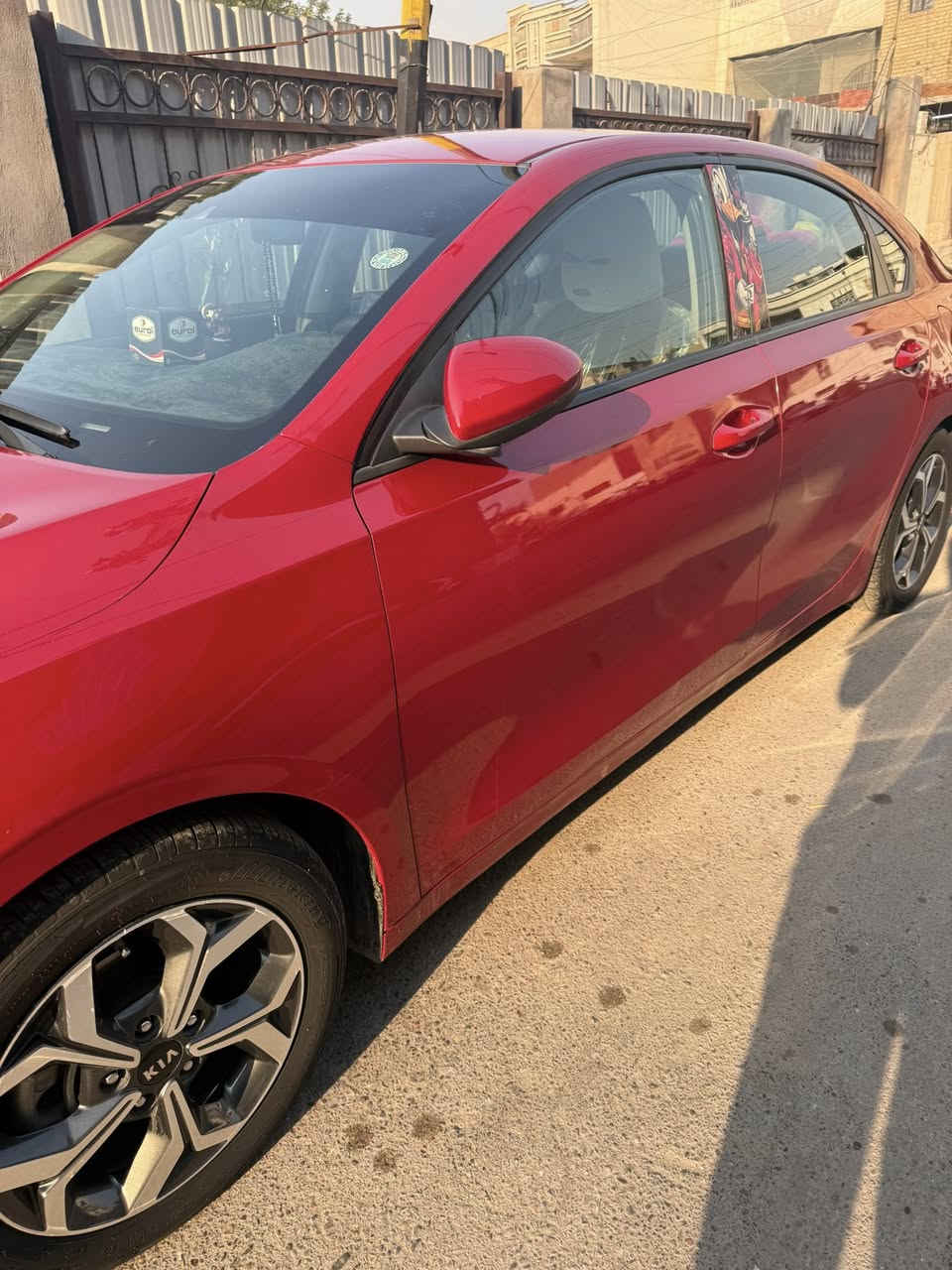 السلام عليكم فورتي للبيع ١٩ حادثه جاملغ امامي فقط بدون لا لغد ولا شاصي سونار موجود ماشيه ٧٦ميل 
السعر ١٣٣ بيه مجال 
العنوان بغداد الأعظميه
***********
