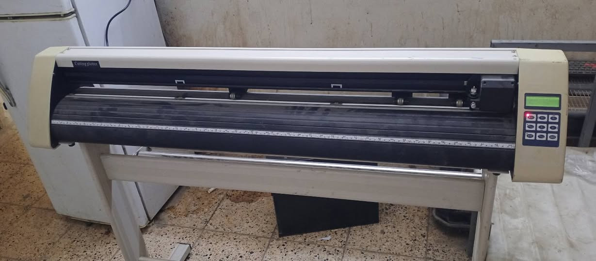 جهاز كتر بلوتر للبيع جديد ممستخدم ب٧٠٠ الف بدون كامرة
القياس 110سم
***********
بغداد
