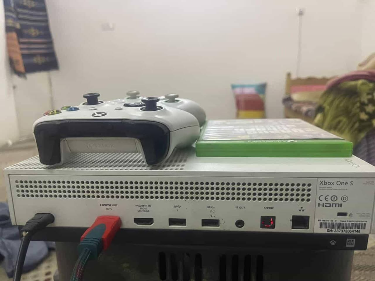 اكس بوكس ون اس
٢ يدات 
قرص GTA 
ذاكرة 500Gb
السعر 170


**إذا كنت صاحب هذا الإعلان وتريد حذفه لأي سبب، رجاءا أرسل رسالة إلى الدعم الفني**