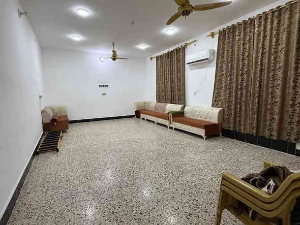 دار طابق واحد مسلح في حي العادل
قرب جامع الرضوان طابو صرف
المساحة/ 330 متر
الوجه/ 15.5 متر
الشارع/ 10 متر
* البناء حجر وسمنت سنة 2013 *
الدار يحتوي على/
كلدور واستقبال كبير وهول وصاله
ومطبخ حار وبارد وغرفتين نوم
ومنور حرف L ومجاميع صحية داخل وخارج
وصاله في الطابق الثاني
* الارضية كاشي
* المطبخ والصحيات فرفوري
السعر/ 230 مليون وبيه مجال
للاستفسار 
مكتب ابو مصطفى للعقار في الرمادي حي المعلمين 
قرب فلكة الفرسان مقابل مصرف الخليج التجاري 
هاتف 
محمد  ***********
مثنى  ***********
يتوفر (واتساب) على نفس الارقام
