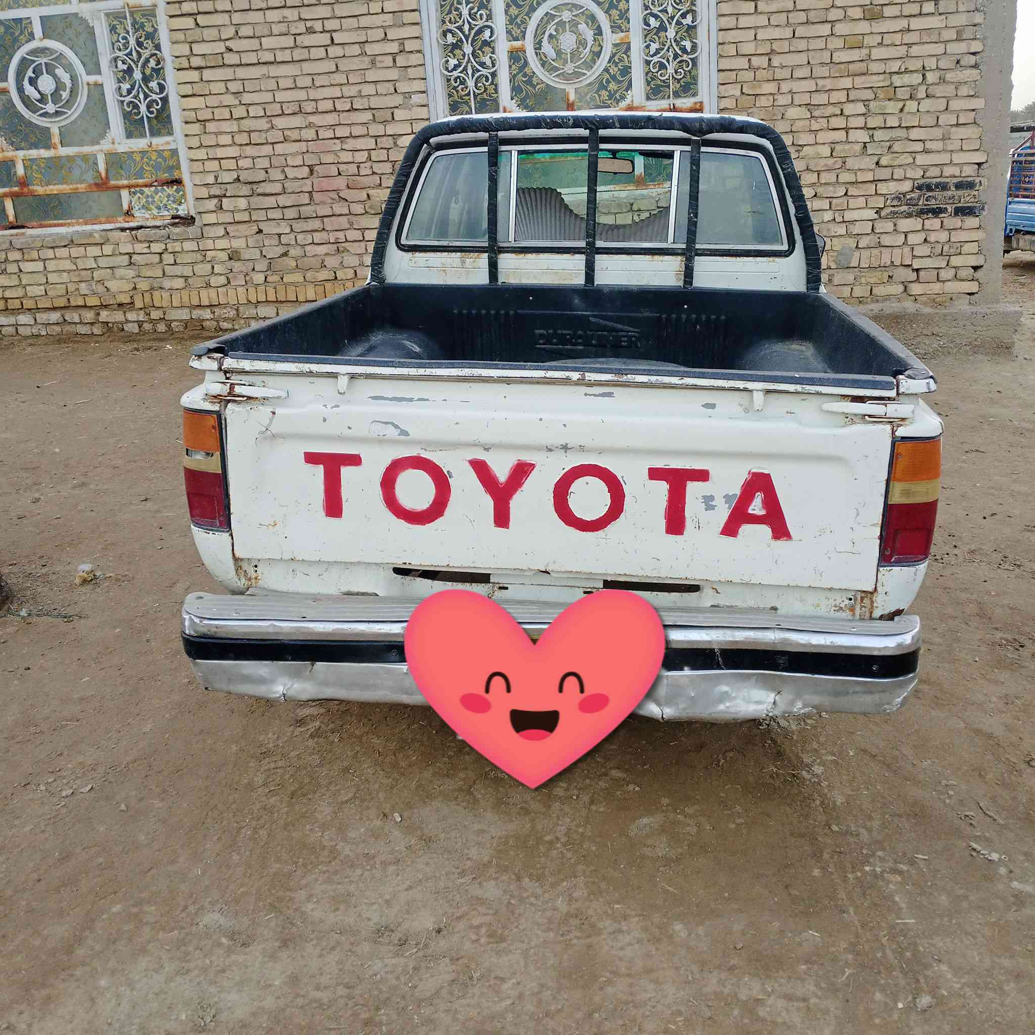 سلام عليكم بيكم موديل 89سياره جاهز من كلشي تخم تاير وحداديه ومكينه جديد كله جديد (ملاحظه السياره ماندل راعيه أتعهد من سرقه أو عشاير أو دوله رقم بغداد سنويه الاصلي) عدي بس راعيه ماندل بيت المكان ناصرية الشطره هاذ رقمي‏‪***********‬‏ سعرها مناسب كلش🥹
