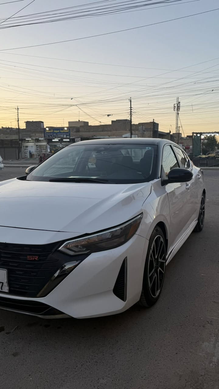السلام عليكم
للبيع نيسان سنترا موديل 24  SR فول اعلى مواصفات محرك 2000 
حادث السياره بنيد فقط والجاملغ مصلح نفسه سونار موجود ورقم شاصي هم موجود اذا حاب تتأكد 
السياره ماشيه 18 الف مايل وقابله للزياده
عنواني بغداد الحسينية 
بأسمي تحويل ثاني يوم رقم موبايل ***********
السعر المطلوب155 وبيه مجال
