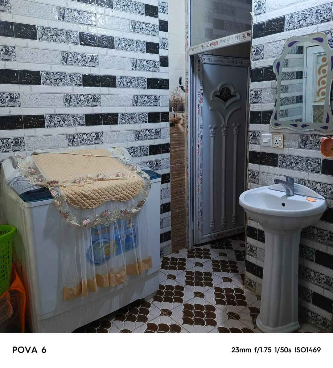 بيت للبيع مساحه 140طابو زراعي سند 25طابقين ***********
