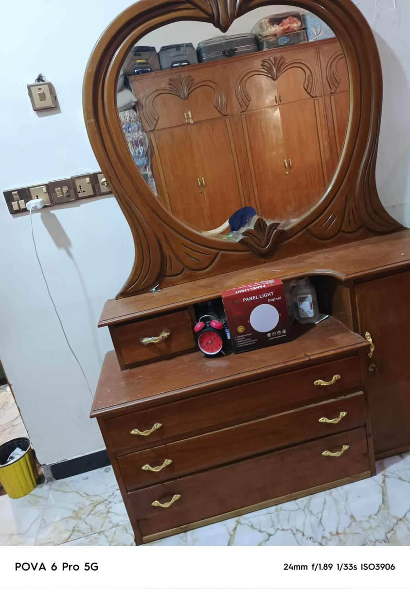 غرفه نوم صاج ام 6 نضافه 95/100 الموقع کربلاء حي الغدیر السعر 550 وابیه مجال قلیل


**إذا كنت صاحب هذا الإعلان وتريد حذفه لأي سبب، رجاءا أرسل رسالة إلى الدعم الفني**