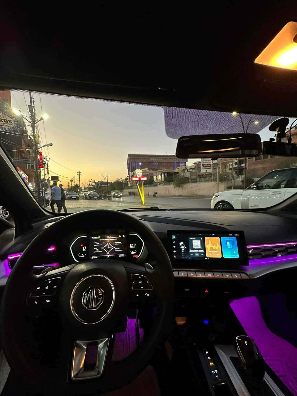 MG GT 2023 turbo سفرى شەریکە
‎به سمه،‎حساس،‎کامیره ،‎بریک به سمه،‎ئوتو هوڵد،،کیرماوس، ٣گێڕئۆتۆ
گیرسپورت، عادی، شه فتی سوکان ‎کوشین جلد
وکارەبایی‎سیستەمی کارپلەی،،‎کیچ ئه لیکترونی،
‎شاشە ایپات ولایت لیدو عەدەسە
زینون و عه ده سە،‎به گ لایت لید،‎سه قف سلایت،
‎ناو سورو ره ش
‎ویل کروم 17 ئینج 
‎ره قه م سليمانی
‎39000 km  ڕۆیشتن
‎گیر مه کینه کاره بایی
‎سه یاره که به ناوی خومه
‎سه نه وی نویه هه زه ی نویه
‎بێ بۆیاغ 
‎تۆزێک ساردی هەیە سەر هیلالی چەمەلەغی پێشەوە
‎گیر مه کینه کاره بایی سبوغ به ناوکردن
بەشەرتە،،سۆنەری لەگەڵ دایە ➯
*********** ڤایبر،واتساپ
شوێن ڕانیە
نرخ 128 $ ومجال رانية, السليمانية
