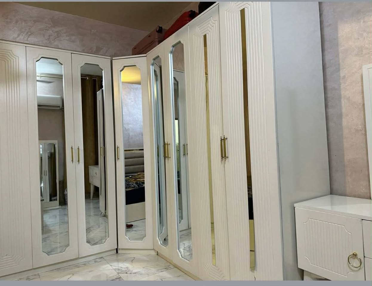 غرفه للبيع تركيه 6قطع جدا نضيفه كنتور 9بوب.  سعر 700بيها مجال للشراي العنوان بغداد الغدير


**إذا كنت صاحب هذا الإعلان وتريد حذفه لأي سبب، رجاءا أرسل رسالة إلى الدعم الفني**