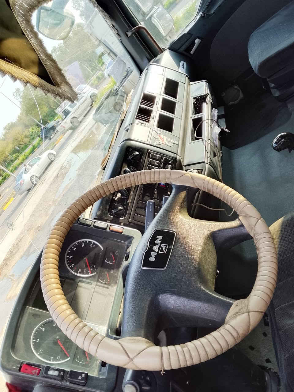 مان مودیل2001هاف تبرید دبڵ تاێر مەکینەوە گیری بەشرت تاخم تا ی تازە جاهزە بی نوقسانی حجم مەکینەی 410
2001
مان دبل تایر البیع  تخم تایر جدید هاڤ تبرید گیرمحرک کول بەشرت   جاهزە سیارە مابی نەقس   

حجم محرک 410

***********
واساب فایبر  ***********
