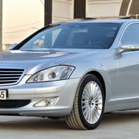 تحفه للبيع S550  محرك V8 موديل 2005  رقم شمالي بسمي  قطعه وحده صبغ 3 ق...