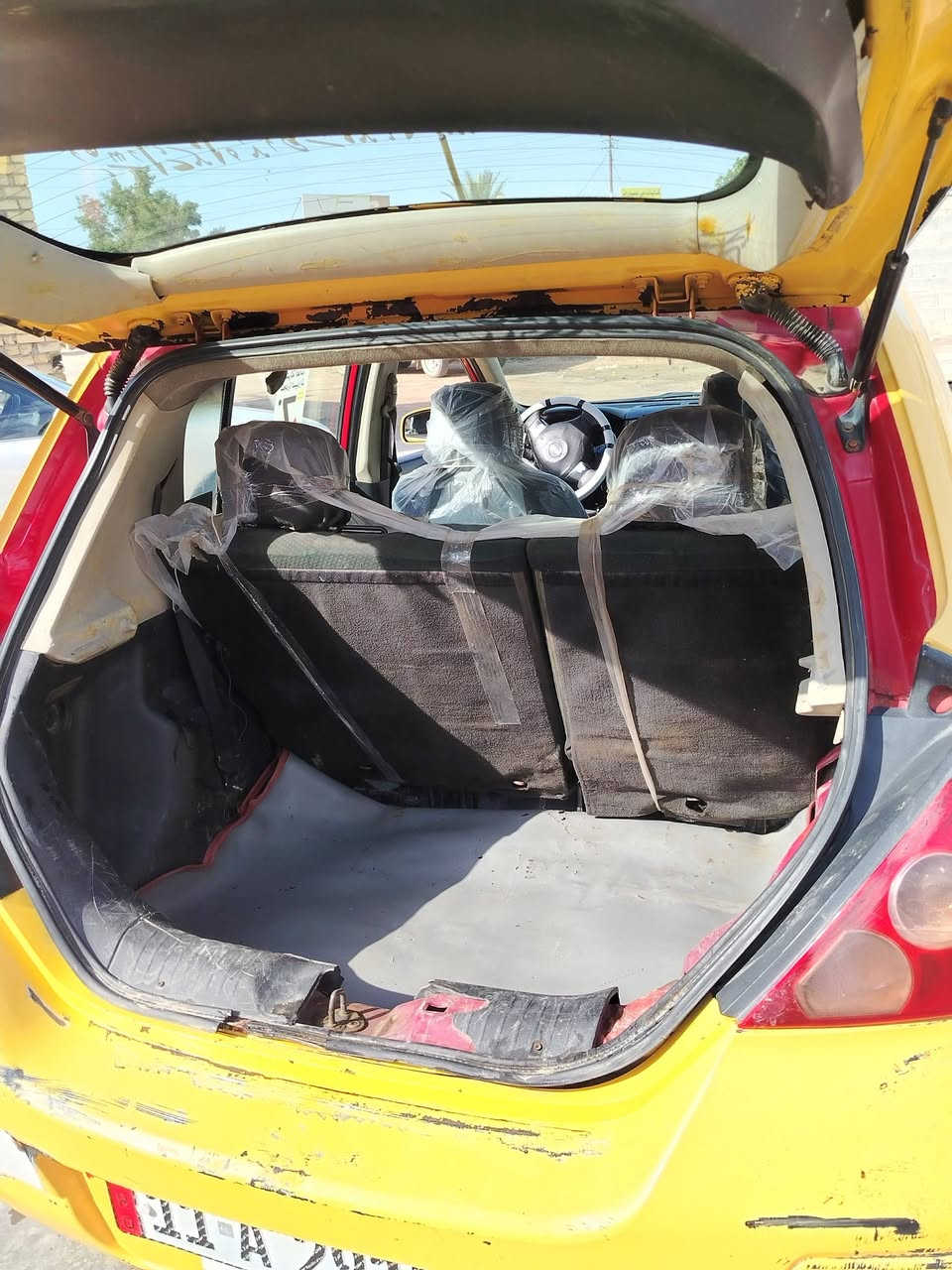 سلام عليكم

فيرسا نيسان موديل 2012
كير مكينه 1800 حداديه تايرات باتري كله جديد تبريد بوري طاك بيه مال غاز  رقم وهزه سنويه جديد السياره بسمي تحول  مباشر مكان بابل الورديه ***********  السعر ٤٨ ومجاله كلش قليل
