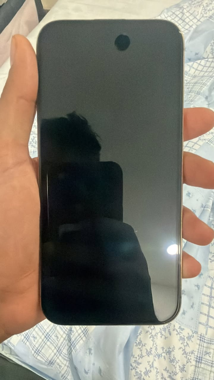 سلام عليكم خوان للبيع آيفون ١٦ برو ماكس ذاكره ٢٥٦  عربي شرق اوسط كارتون موجوده الجهاز كلش مثل مموضح بالصوره زلغه خفيفه جداً بالشاشه والضهر بي كسر
مكاني بغداد
***********
