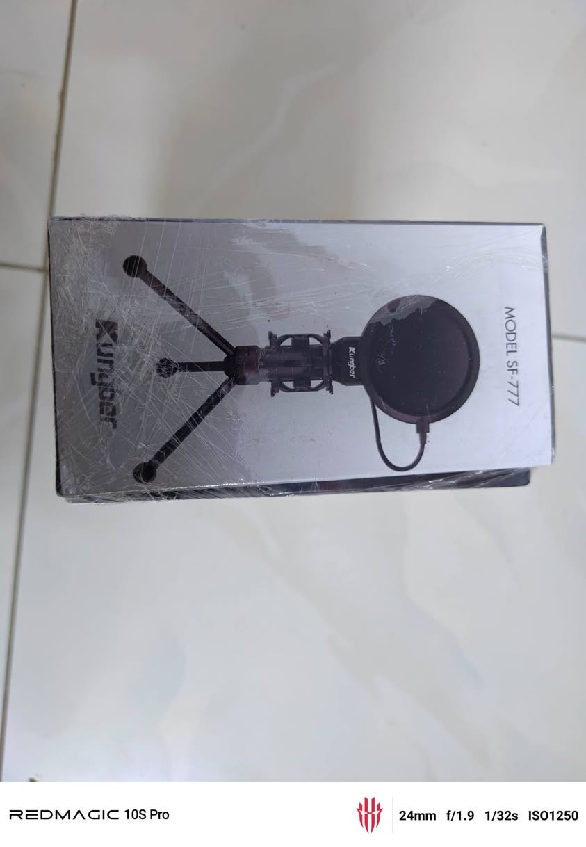 مايك احترافي usb
وذا تربطه على مكسر يصير يخبل 20 الف
***********
