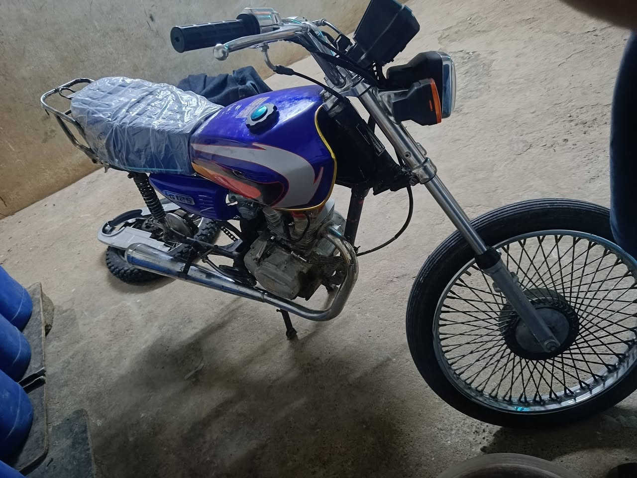 *********** بي وتساب 
والله ما اعرف شكد يسوه 
بيع مستعجل
