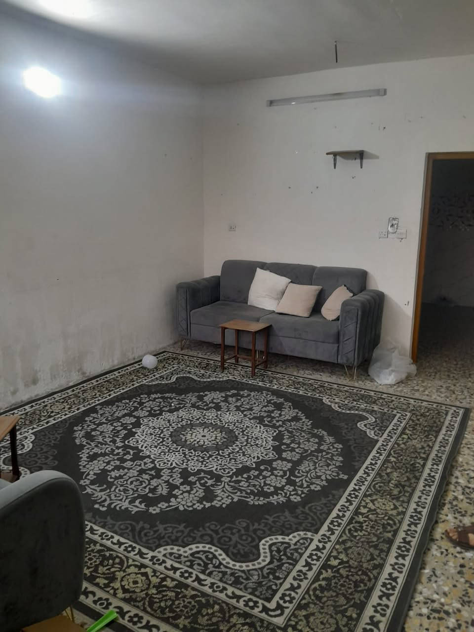 بيت 🏡 للايجار طابق الثاني بالحبيبيه قرب جدا عل شارع العام 🟢معزول للاستفسار مكتب الشمس 🌞 للعقار ***********
