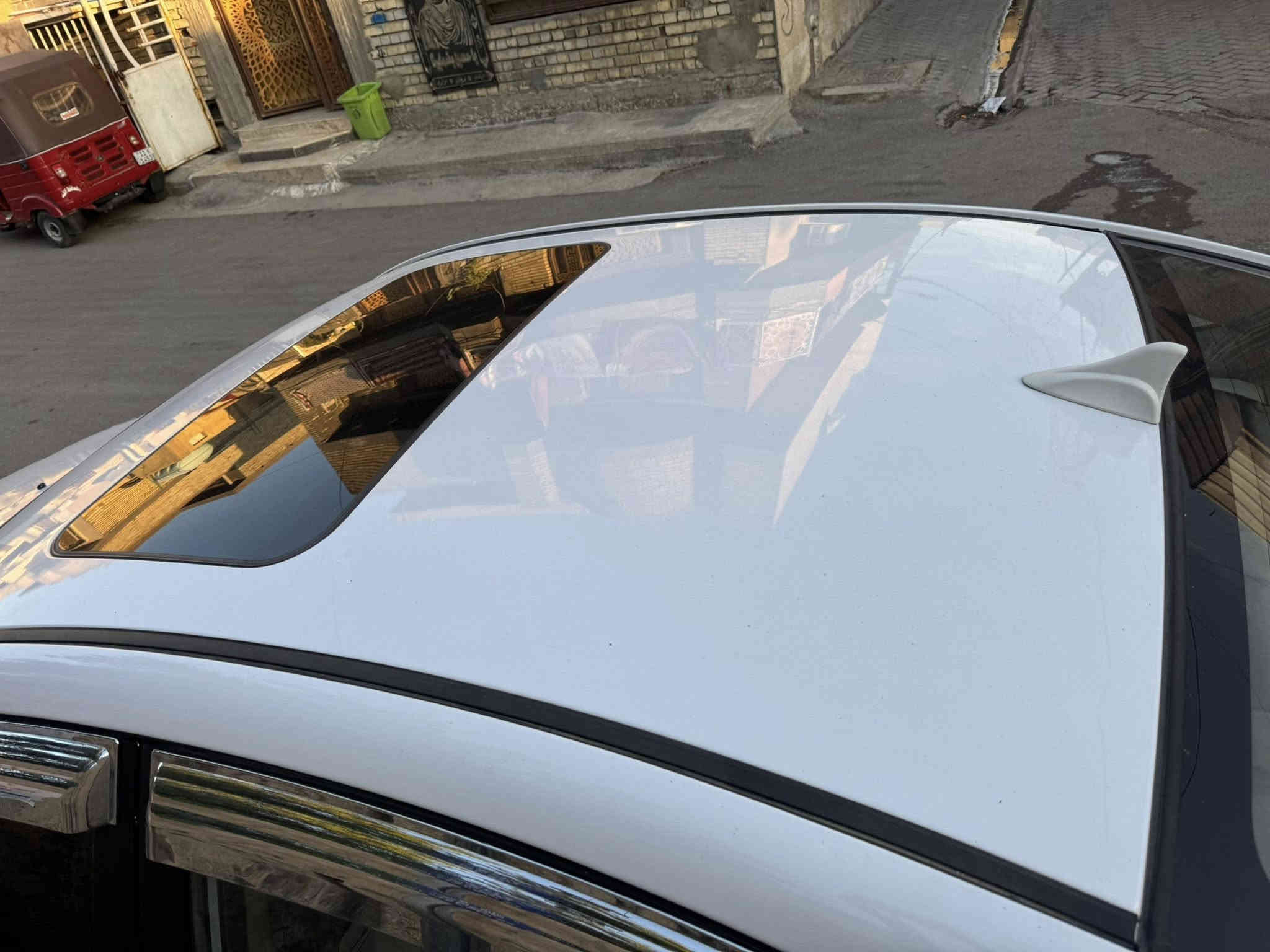 السلام عليكم للبيع فقط النترا 2011 خليجيه مكفوله من ضربه وصبغ وتبديل رقم بغداد الرقم الإنكليزي تحويل مكينه 2.0 دوش تدفئه تبريد ثلج حداديه جديده كهربائيات كلهه شغاله تخم تاير جديد اللون ابيض كامل مواصفات الشركه العامه فتحة سقف اشاير بلمري عليهه دوشمه كشنات اصليه وكاعيه اصليه السعر 135 وبيهه مجال الاتصال عله الرقم ***********
