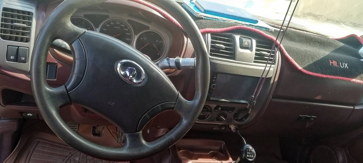 سلام عليكم بيكم كريت ويل ٢٠١٣ قادسيه وسياره جديده 
 مكفوله من كلشي ما عده خياسات بل دوس وبل باب سائق سيارة جديده مال جنايه تبريد ثلج وي سويج .كير ومكينه وكسل خير من الله حداديه خير من الله رقم جديد مصفره ضريبه وغرامات سنويه 2030 هزه جديده سياره بمسي شوكت ما تردين مداور حاضر مكاني كربلاء طوريج ناحيه خيرات. سعر ٦٨.*********** وبيه مجال قليل،علمن سياره للمراوس بسياره زغيره مثل النتره اكسنت أي كان حتي لو بيه ضربه بيه صبخ بس كون نضيفه موديل ٢٠١٤ وفوك
