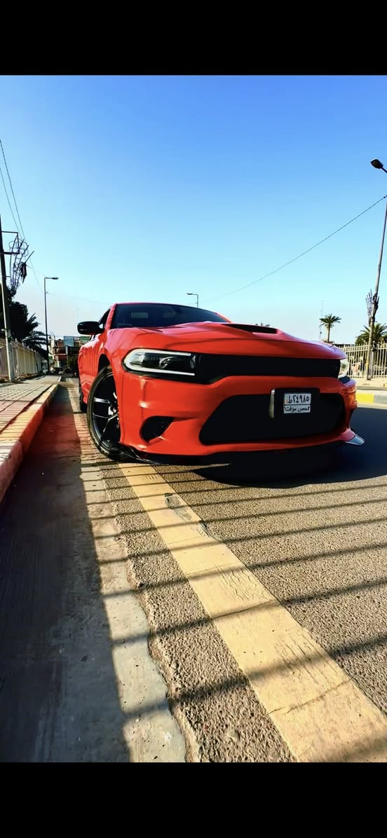 سلام عليكم جرجرGt 2023سياره بعدها ما مرقم   حدثها باب سايق وجملغ فقط بدون دواخل سياره ماشيه 17 نص فول  مكان سياره بغداد الشعله السعر 280 وبيها مجال قليل  الرقم ***********
