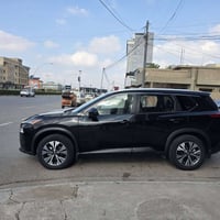 للبيع نيسان روج كامل مواصفات بانوراما دبل اكسل كشنات كهرباء داخل اسود ...