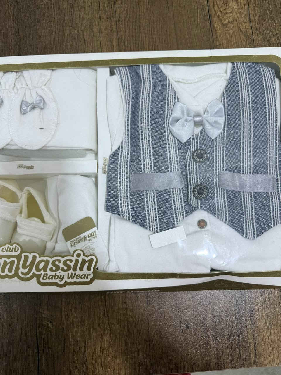 السلام عليكم عندي هذه الغراض للبيع جديده مامستخدمه كريكوت وحقيبه 15 قاط طفل 10 فراش 25 وكريكوت جيكو 20 مكاني بغداد


**إذا كنت صاحب هذا الإعلان وتريد حذفه لأي سبب، رجاءا أرسل رسالة إلى الدعم الفني**