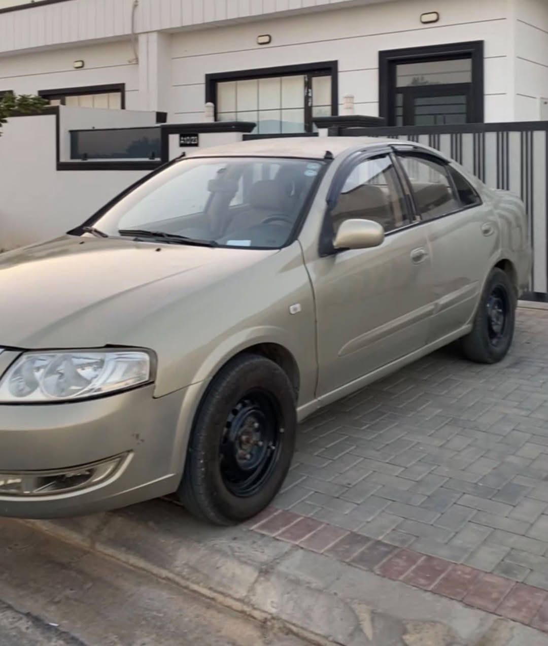 نيسان صني كوري 2008اوتۆماتیک.بیە خمس قطع صبغ..مكفول من گێڕ محرک تبرید.صدر.تايرات..ابشرط تحويل...سعر.69..معاملە..مکان. کفری.کلار.دووز..شراي يخابر..***********
