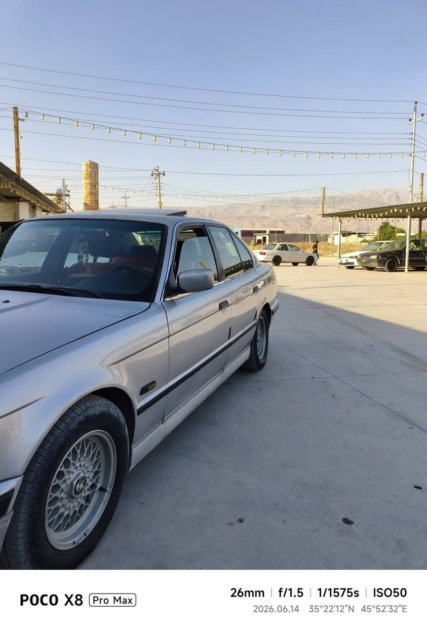 سەرەتا بە ناوی خوا
Bmw e34 525 model 1994 🇩🇪
بیلاد 525 کراوە بە 528 گێڕ تۆماتیک گێڕ و مەکینەی لۆک ماشااڵڵە لە قوەتی چوار تایەی تازە سڵاید کوشن جڵد کوشن کارەبا چوار جام کارەبا دەبڵ ئێرباگ دوگمەی S-A مەزبوت ئاڕمی پلاستیک سلێمانی ئاڕم و ئەوەلیات و موس و بڕاوەی بە شەرت پێشی لای سایەق قرچێکی هەیە تەبرید بەس غازی ئەوێ، سعری ٤٠ معامەلەیەکی برایانە، قیست و قەرز و ئاڵوگۆڕم نییە موشتەری چات بکە لە خزمەتام.
تێبینی:٩٠ هەزار مەسرەفی هەیە.


**إذا كنت صاحب هذا الإعلان وتريد حذفه لأي سبب، رجاءا أرسل رسالة إلى الدعم الفني**