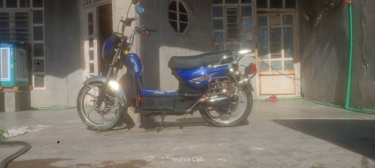 من رخصه لادمن 
السلام عليكم ورحمة الله وبركاته مكلف  باعاده نشر دراجه للبيع بدون بطاريات الدراجه كهربائياته مفصخه يعني بس تشكل البطاريات واتشد الكهربائيات شاحنته الاصليه موجوده وياهه وياهه بلاجكتور زنون وياهه صندوك مال بطاريات حافضه يعني قيمهه واخذ بما يرضي الله


**إذا كنت صاحب هذا الإعلان وتريد حذفه لأي سبب، رجاءا أرسل رسالة إلى الدعم الفني**