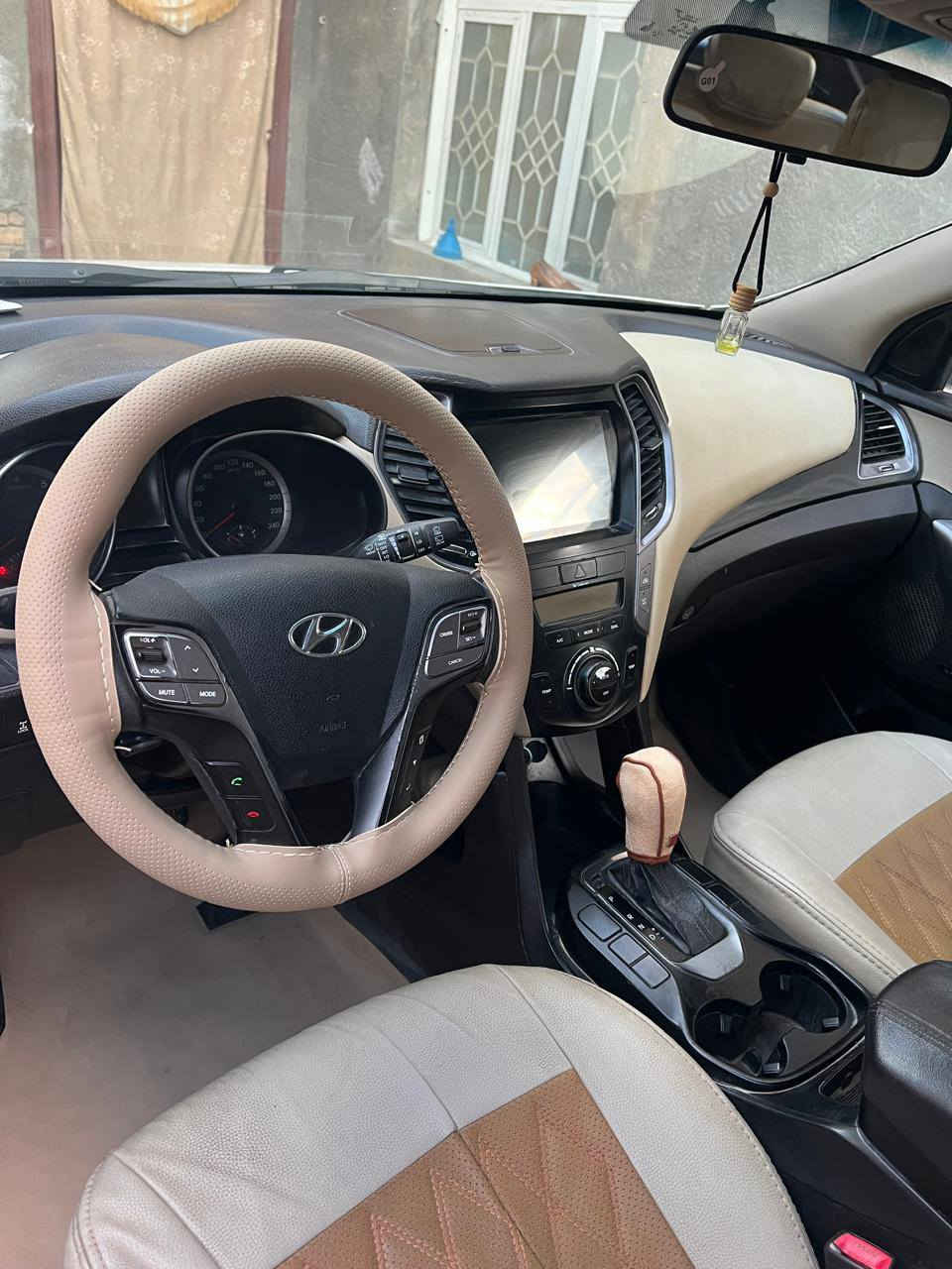 بسم الله الرحمن الرحيم
اللهم صل على محمد وال محمد الطيبين الطاهرين 
سيارة للبيع 
الاوصاف ادناه
1-هونداي سنتافي
2- خليجي 2014 
3-مكينة 6 سلندر 
4-ثلاث قطع تبريد 
5-ماشية 160 الف 
6-رقم بصرة بأسم صاحب الرقم المعلن
7-تبديل ثلاث قطع 
8-بنيد وجاملغ وباب الجهة اليمنى 
مكانها ذي قار سوق الشيوخ 
السعر 145 مع مجال بسيط 
للاستفسار 
***********
