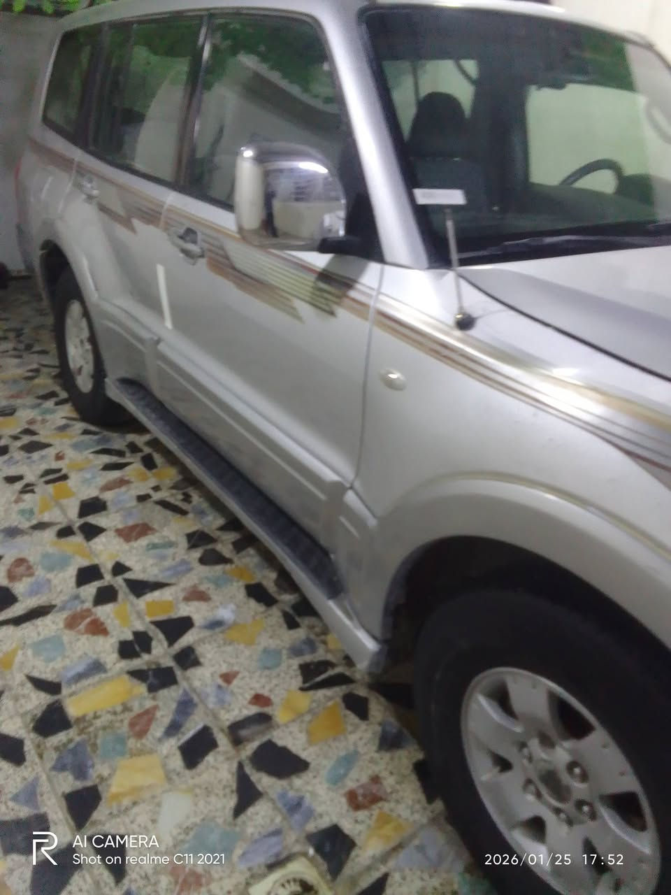 باجيرو ٢٠٠٣ محرك كير نضيف قطره صبغ مابيهه رقم انبار بسمي مشروع وطني حداديه تعبانه داخلهه حلو كلش سعر ٧٠ رقمي ***********
