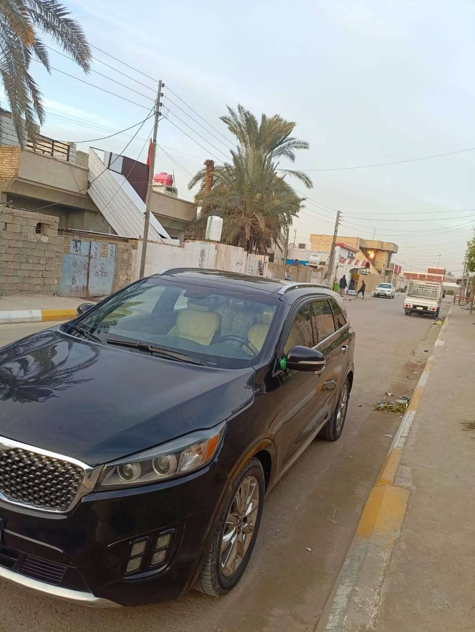 سورنتو 16فول وارد امريكي كلين
بغداد دولي باسمي 
195 وبيها مجال 
***********
