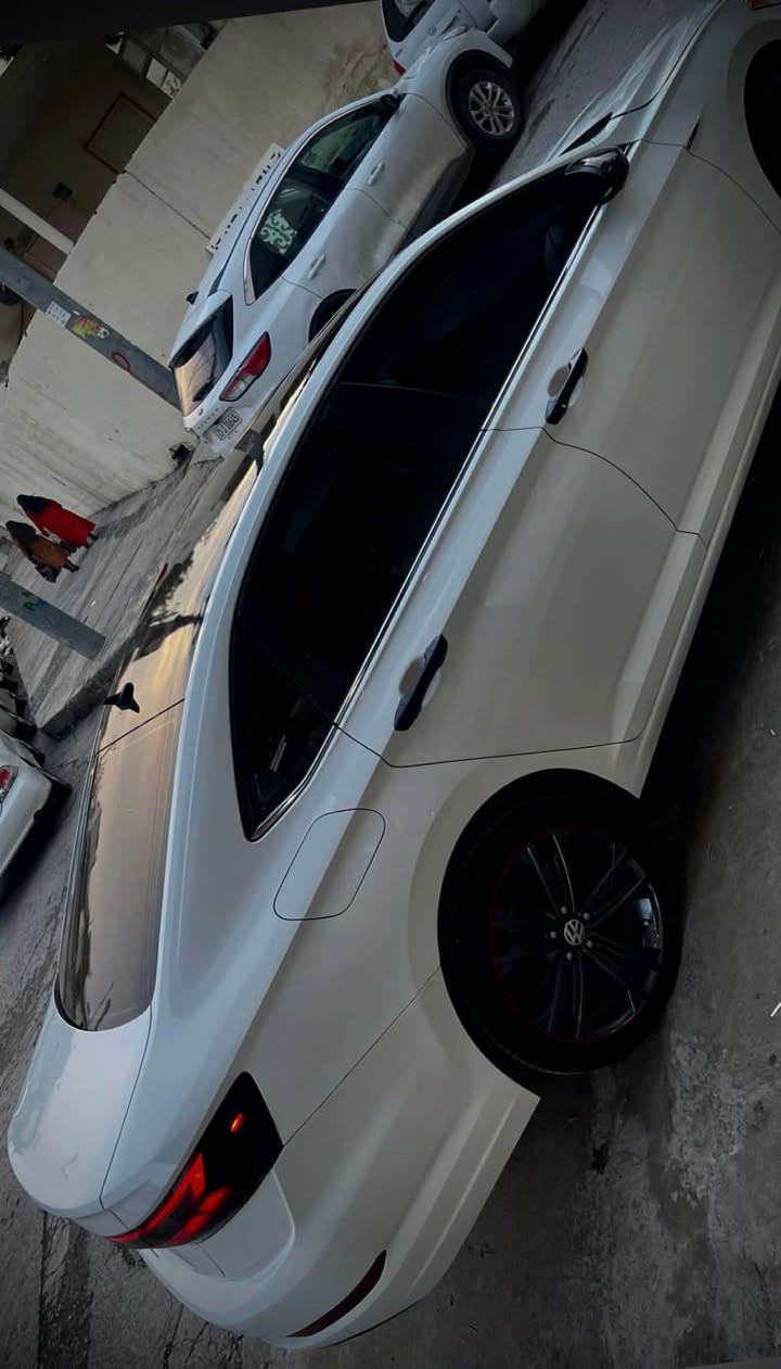 جیتە Jetta
2019
مواسەفات s
14تۆربۆ مەرخوب 
کامل جوان کاری 
چوار تایەو ویلی لۆک 
پێش دوا کەپس 
دەحامی بۆ دەحامی بەشەرت 
٤پارچە کلێری ئەمریکا 
گێڕو مەکینە بەشەرت 
ڕادێتە بیلاد 
ئیرباگ دەشبول کەپس 
کامل کامل سپۆڕت gli
تێبینی: 7وەرەقە غرامەی لەسەرە دوای محامەلە ئەی گەڕێنمەوە 
وەکالە و بەناو کردن بەشەرت 
*********** رانية, السليمانية
