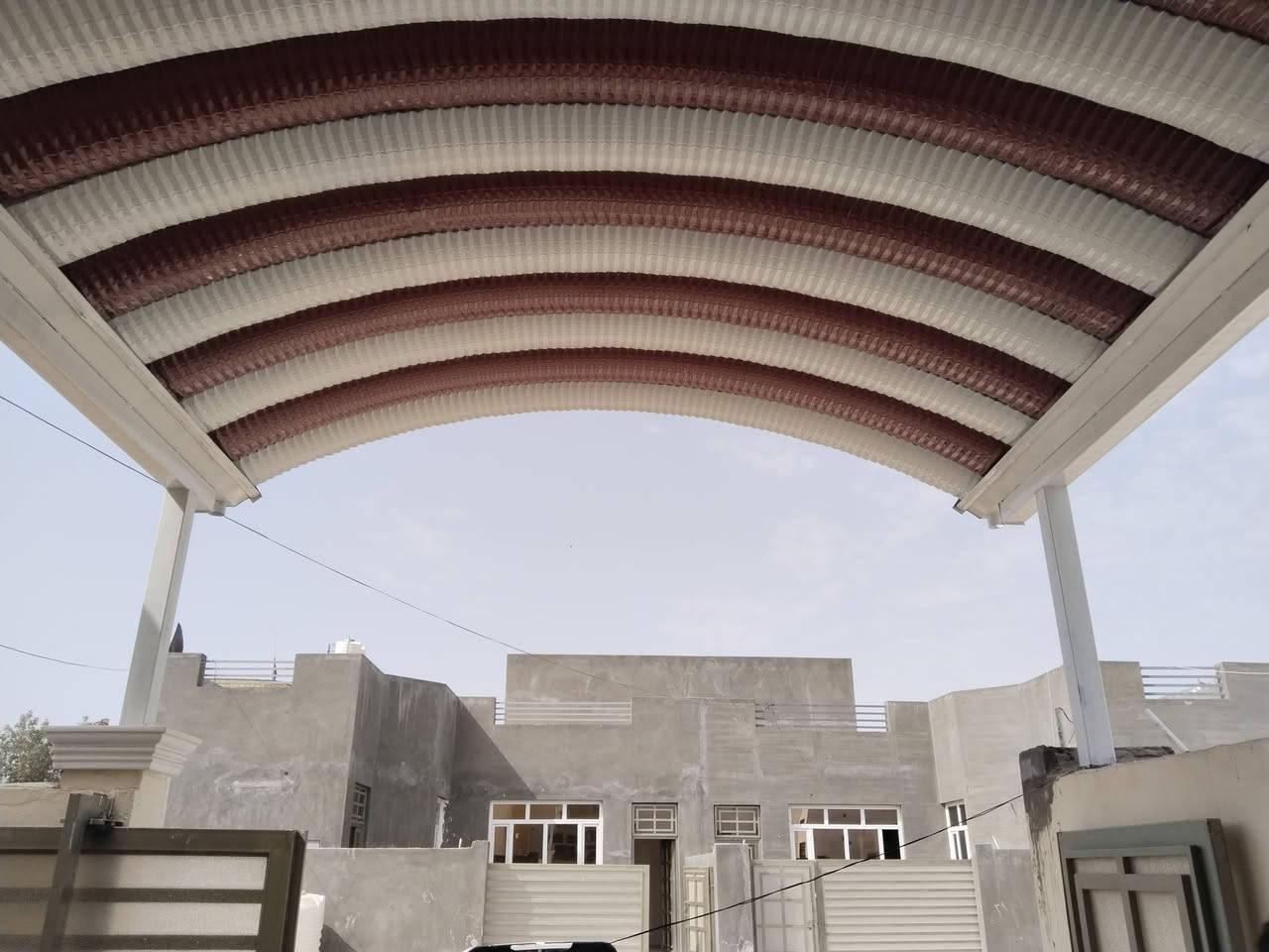 عمل سقايف الكيسبان بسعار مناسبه /***********//*********** حدادة محمد عمل درجه اولى  كافت القياسات والجملونات الكيسبان بسعار مناسبه جدا ،،،
