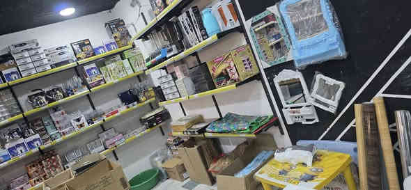 السلام عليكم
سنتر أدوات المنزلية للبيع مع كافة ملحقاته 
(رفوف والكاميرات وجهاز باركود مع نظام متكامل للعمل)
للتواصل على الرقم 
***********
