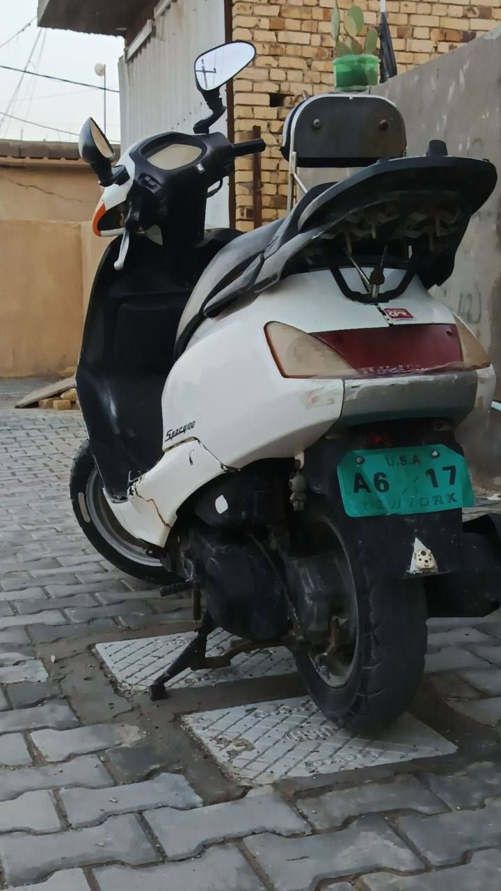 سلام عليكم  دراجة سبيسي ياباني مكينة مفتوح دراجة شغالة كفرات اصلي السعر 500بيهة مجال مكان كوت انوار الصدر  ***********  تصال علة رقم
