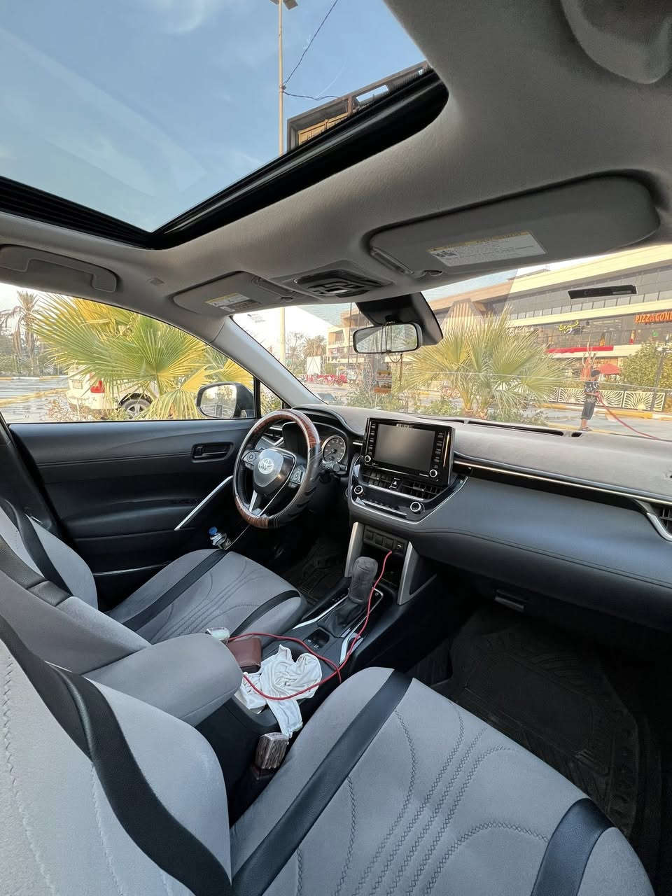 للبيع كورلا كروز 2022 وراد امريكي تبديل باب سكن بدون دواخل فول مواصفات لون مميز رقم بغداد مكان السياره ديالى بعقوبه 
مكلف بالنشر للتواصل ***********
