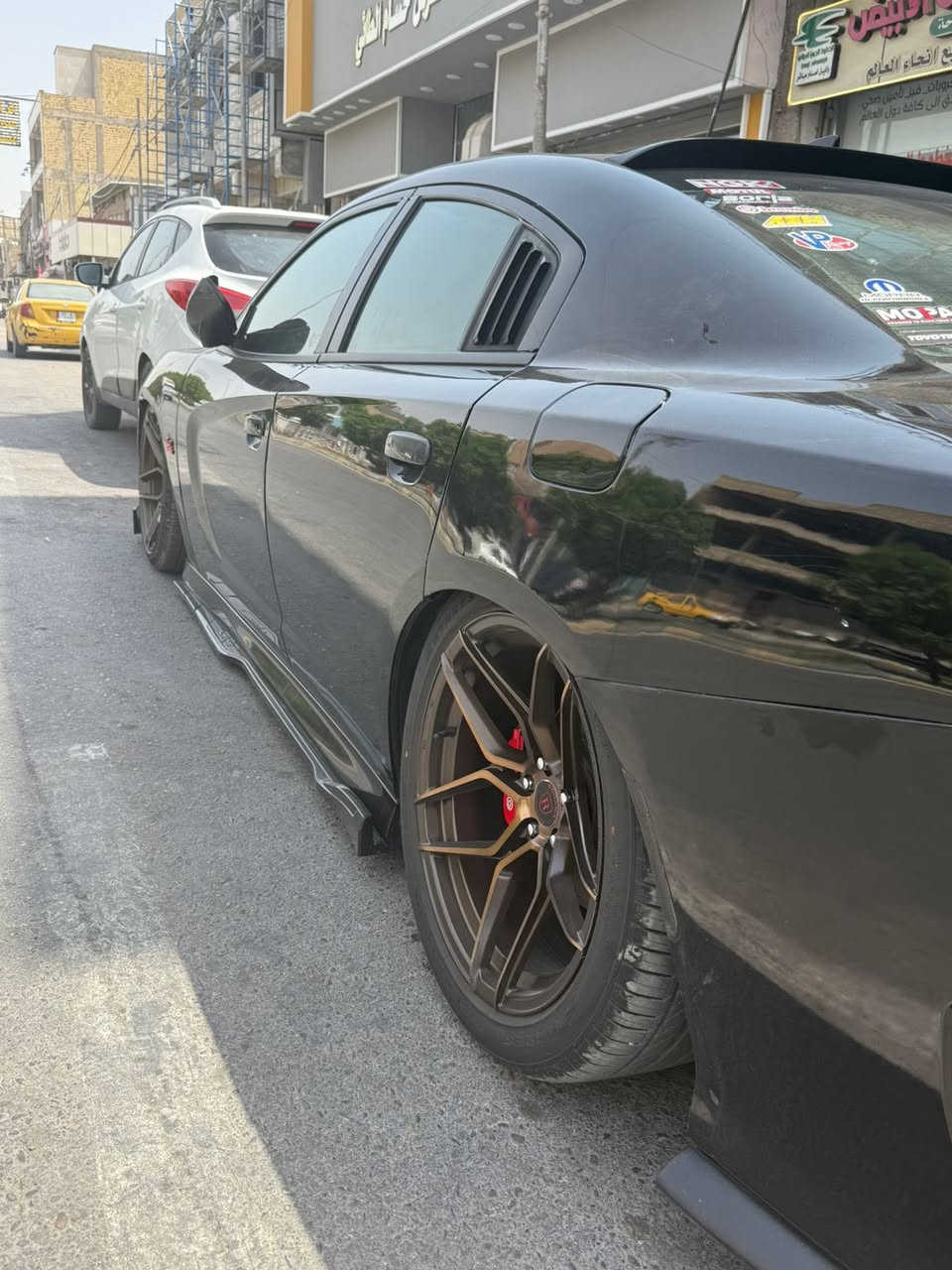 سعر مناسب مستعجل  للبيع
دوج جارجر ارتي مكينه 5700
رقم بغداد   موديل 2015
————————————
حادثه 3 قطع وبنيد تحديث
————————————
عليهه برجمه يم مصطفى ايكل
شاشة حجم كبير تحكم
افجوج 4 بستم
كزوز srt دبات سود
تفتح وسد بكيفك عل ريمونت
دركه ار بي ام
داون بايب
شوته aFe امركي اصلي
بلكات ريسنك
فيت بم ريسنك
ولف حماوه ميشميتو
عليهه  منضومه جكات S2
عليهه منضمومه زنون
ولد متغير لون
وعليهه ويل راهونا
وعليهه هوايه اضافات
السياره ما تصرف عليها دينار واحد مال جناي مو بياع شراي
—————————————
السعر 177 وبيهه مجال
الاستفسار
***********
———————-
***********
————————
ورجاء الي م يعرف قيمه السياره ويقدر المصروف عليهه لا يتصل
