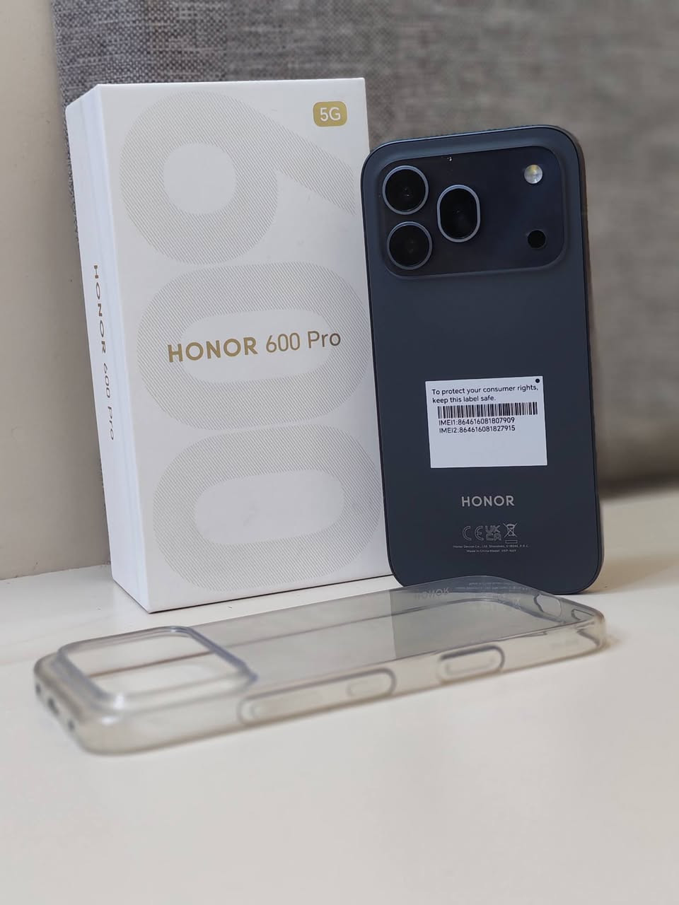 Honor 600 pro | هونر 600 برو
ذاكرة 512/12
النظافة مستخدم ايام اخو الجديد 
مكان بغداد/الدورة
السعر 950 وبيه مجال بسيط للشراي 
***********
الشراي يتصل  أو يراسلني واتساب ويتدلل
