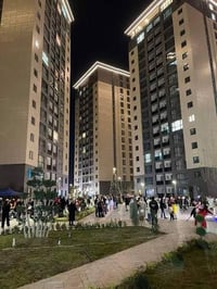 شقة للبيع في مجمع النسيم السكني 🌿 🔹 المساحة: 165 م² 🔹 الطابق: 9 🔹 الإط...