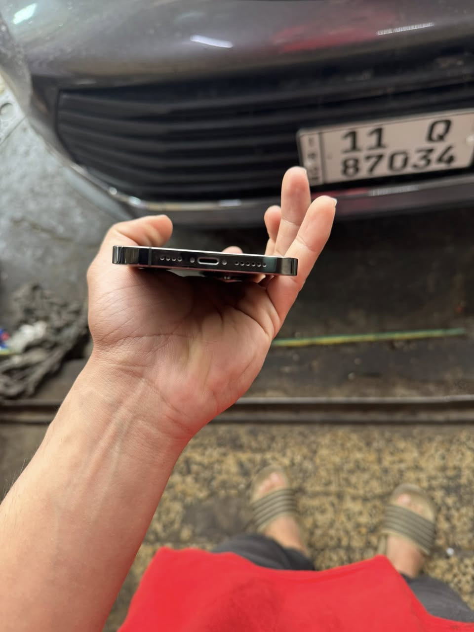 ايفون 13 برو ماكس نضيف امريكي ذاكرة 128 بطارية 85 الجهاز مكفول من اي عطل فقط مبدل وحدة من الكامرات كلة شغال بدون ملحقات بيع او مراوس سعرة 625 بغداد حي الجهاد رقمي***********
