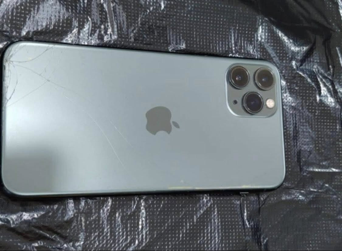 آيفون ١١ برو فقط مبدل بطاريه رايده مراوس شعدك نزل بالتعاليق أو بيع ب ٢٣٠ وبي مجال


**إذا كنت صاحب هذا الإعلان وتريد حذفه لأي سبب، رجاءا أرسل رسالة إلى الدعم الفني**