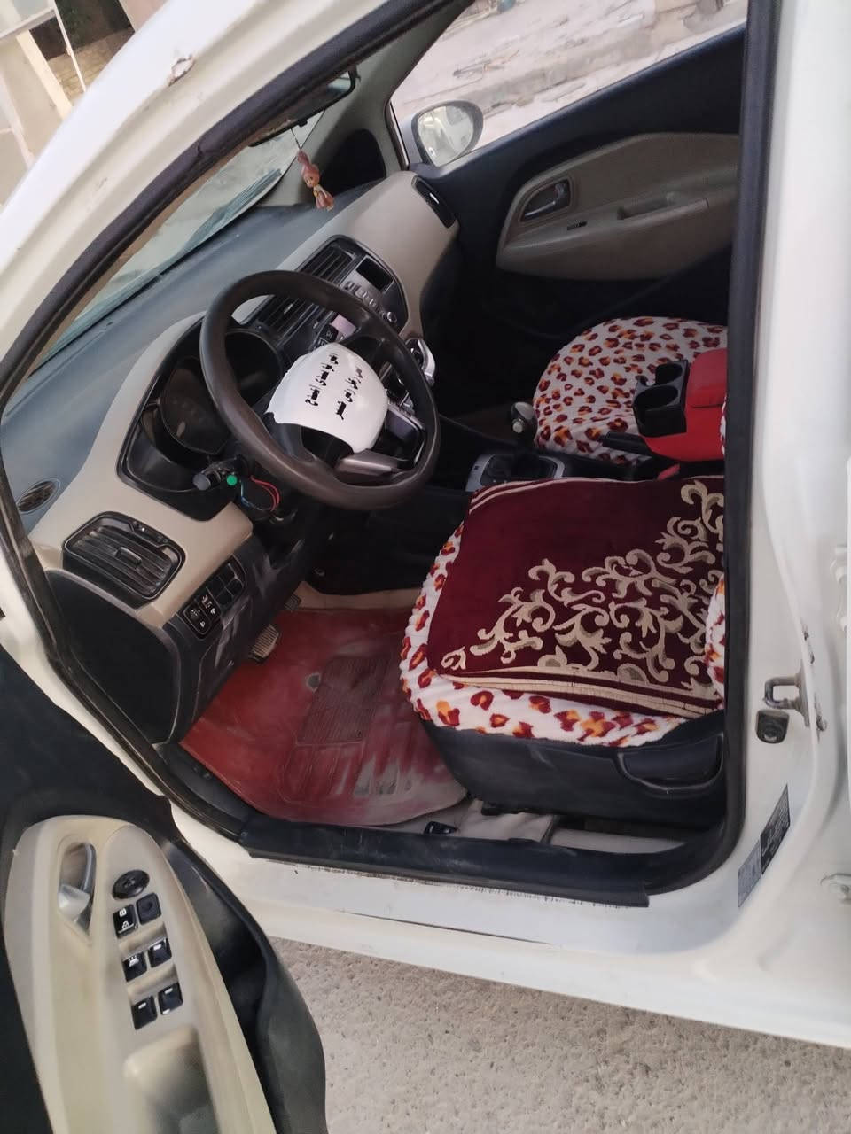 اللبيع ريو خليجي مديل 2013 مكينه 1600 رقم مثنه حره تحويل بيه تجيه خفيفه جدا السعر 52 السيارة حلوه ضرر قوي مابيه مال جنى مكان السيارة الجبايش ذي قار *********** السعر 52 وبيه مجال
