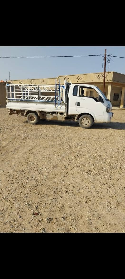 السلام عليكم كيا بنكو للبيع موديل 2016 مشروع وطني رقم بغداد تحويل ثاني يوم السعر 125 بيها مجال للطيبين المكان منطقة الناعمه الرقم ***********
