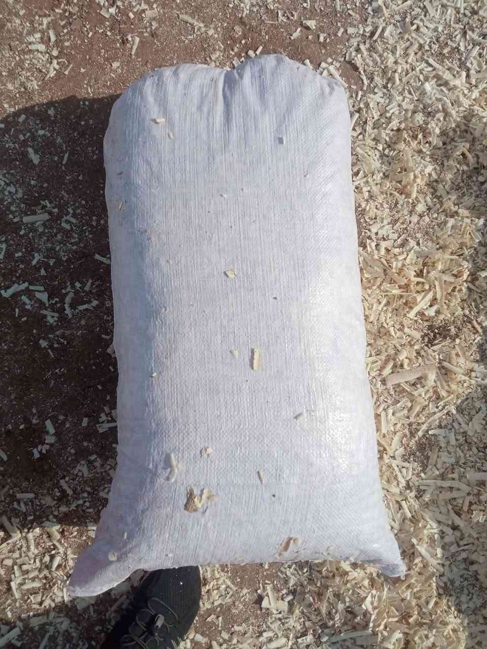 السلام عليكم تتوفر نشاره للبيع درجه اولى وبيضاء للاتصال ع الارقام التاليه ***********
