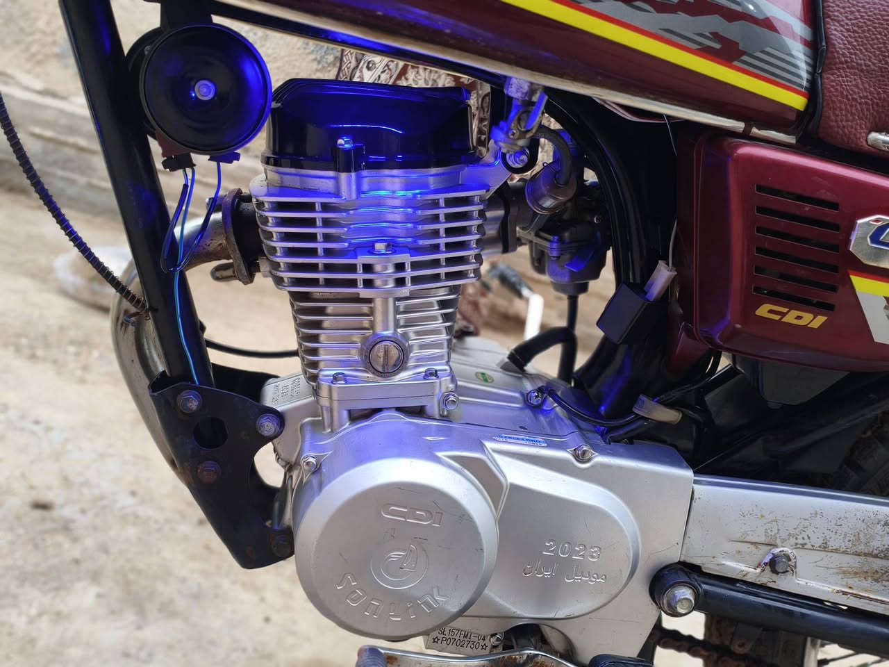 سلام عليكم دراجه تايكر مكفوله اوراق مديل 23 نضيفه لي يراسلني0777 868 9360
