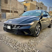 هونداي النترا 2025. ( كلين )  ماشيه ٣ الف بدون تبديل بدون صبغ  صور امر...